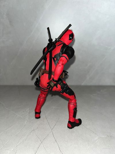 S.H.Figuarts 死侍（死侍与金刚狼）