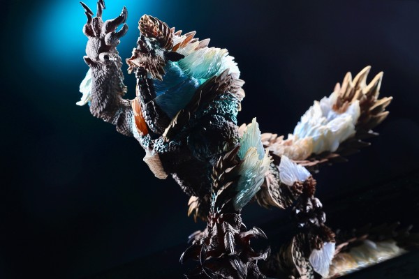 S.H.MonsterArts 雷狼龙 -怪物猎人20周年纪念版-