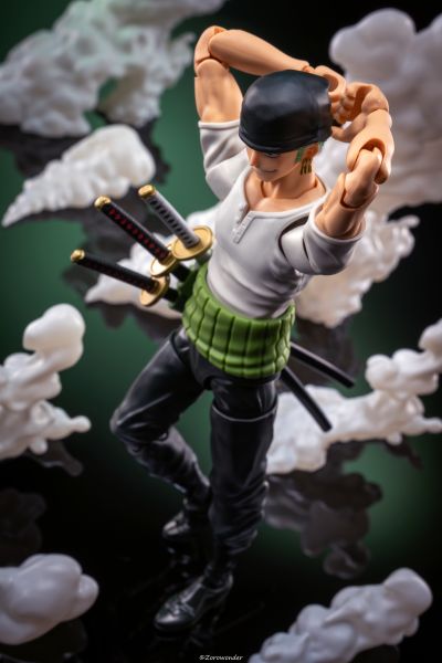 S.H.Figuarts 罗罗诺亚·佐罗 -冒险的序幕-