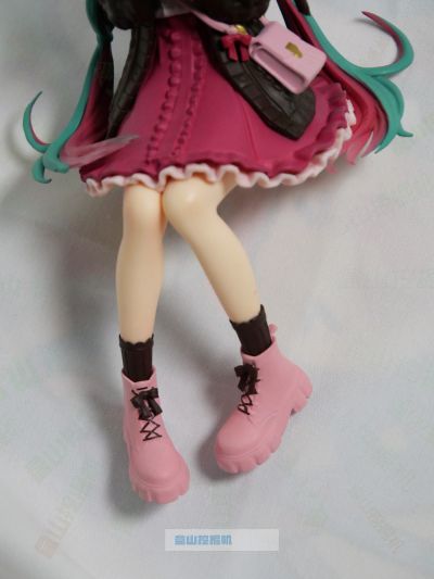 压泡面人偶 初音未来 秋日之约 粉色款