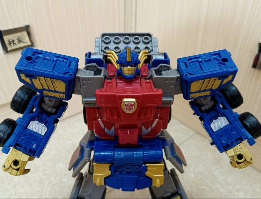 变形金刚传世系列  TL-48 擎天柱（变形金刚之雷霆舰队）