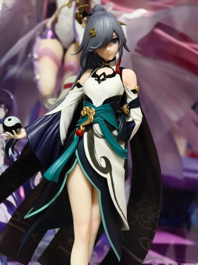 Gift+系列 崩坏3 符华 · 云墨丹心