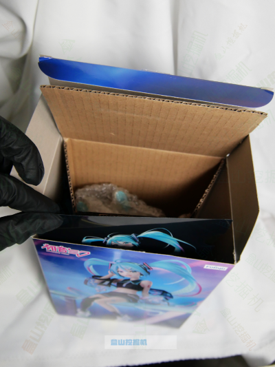 初音未来 压泡面人偶-炫彩科技款-