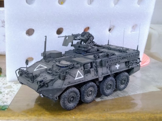编号：00395 1/35 装甲车辆系列 美军 M1127 “斯崔克”侦察车（RV）