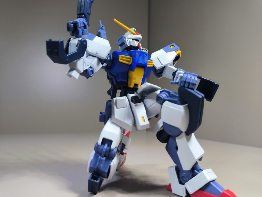 HG 1/144 D高达第一形态