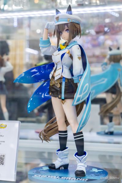 赛马娘 高尚骏逸