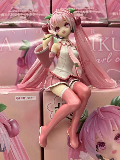 初音未来 压泡面人偶-樱花未来2024 珠光款-