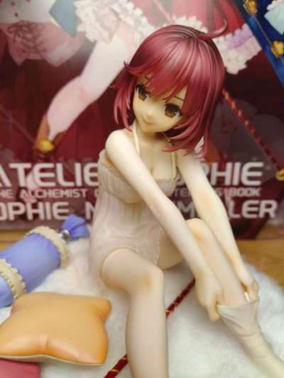 苏菲的炼金工房 ～不可思议书的炼金术士～ 苏菲 睡衣