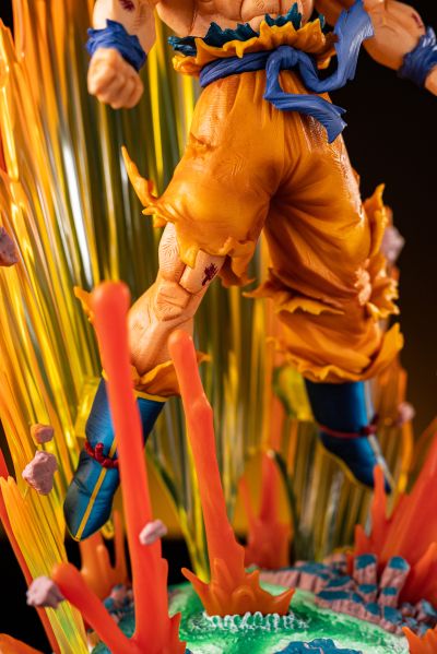 FiguartsZERO [超激战] 龙珠Z 超级赛亚人 孙悟空 你还敢提小林!!!!!