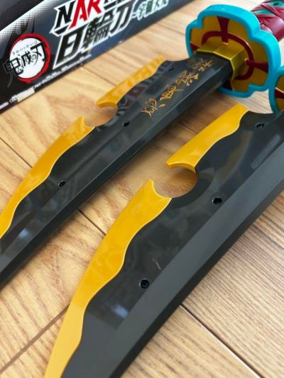 鬼灭之刃 宇髓天元的日轮刀