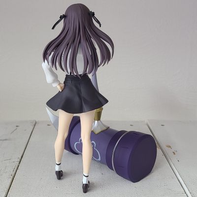 虽然是公会的柜台小姐， 但因为不想加班所以打算独自讨伐迷宫头目 Luminasta “亚莉纳·可洛瓦”