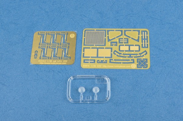 编号:83815 1/35 装甲车辆系列 德国 德国 Sd.Kfz.222装甲侦察车（1批次）