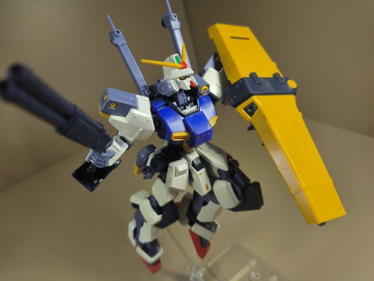 HG 1/144 D高达第一形态