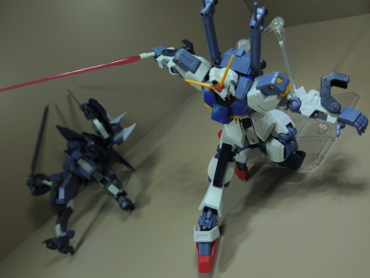 HG 1/144 D高达第一形态