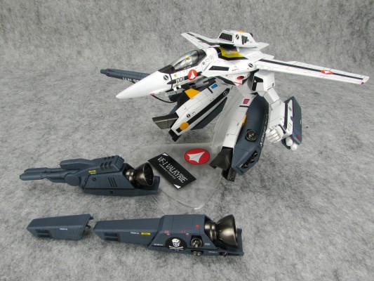 超时空要塞 F 1/72 VF-1S/A Strike/Super Gerwalk Valkyrie