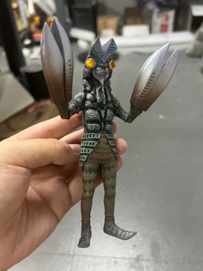 终极闪耀 宇宙英雄奥特曼 巴尔坦星人