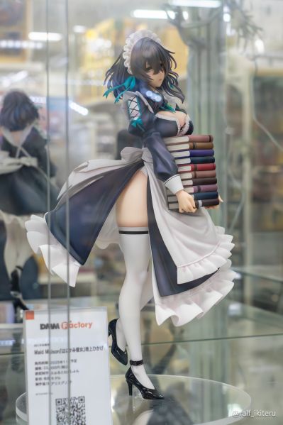 女仆之家系列 害羞女友 地上日影