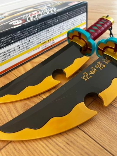 鬼灭之刃 宇髓天元的日轮刀