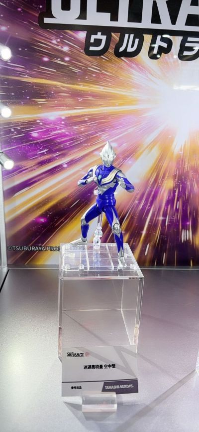 S.H.Figuarts（真骨雕制法） 迪迦奥特曼 空中型