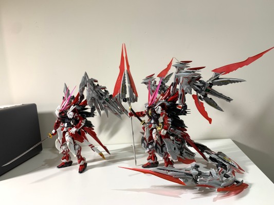 METAL BUILD  异端高达红色机 -PROJECT ASTRAY-