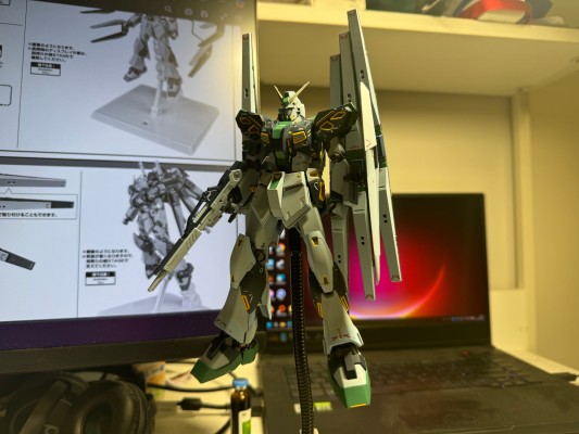 METAL ROBOT魂 （Ka版）＜机动战士系列＞ 量产型ν高达（飞翼浮游炮装备）