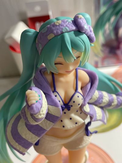 初音未来手办 Costumes VOCALOID 初音未来 Taito Online Crane Limited