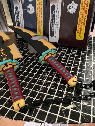 鬼灭之刃 宇髓天元的日轮刀