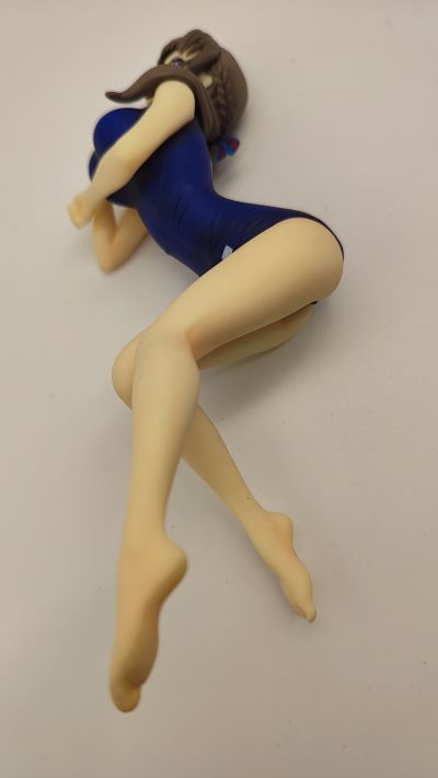 压泡面手办 普通攻击是全体二连击，这样的妈妈你喜欢吗? 大好真真子