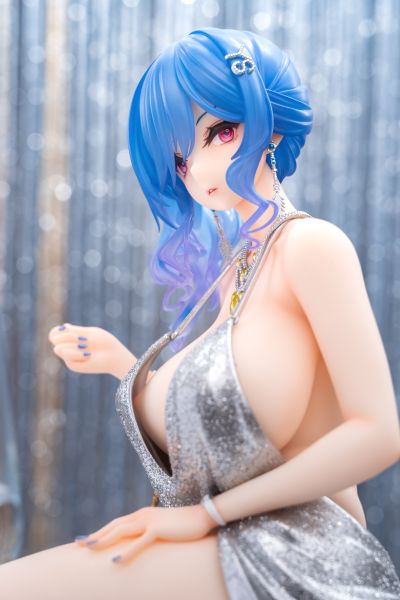 好耶是圣姨！美背，美腿！