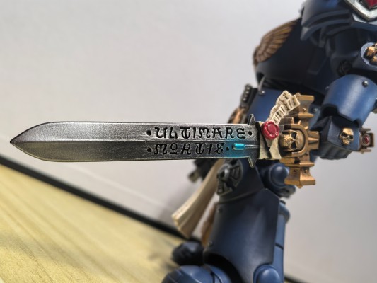 战锤40000 极限战士 穿着终结者盔甲的队长