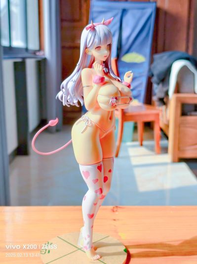 碧蓝航线 普利茅斯 奶牛装ver.