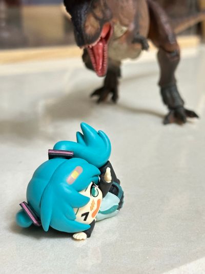 173029 零集易动系列 食肉牛龙 3.0 红色双角 超可动恐龙