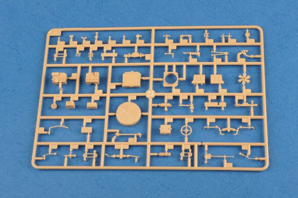 编号:83815 1/35 装甲车辆系列 德国 德国 Sd.Kfz.222装甲侦察车（1批次）