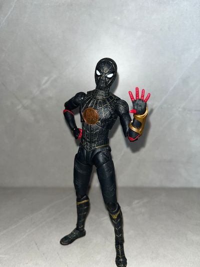 S.H.Figuarts  蜘蛛侠：英雄无归 蜘蛛侠 [黑金战衣]