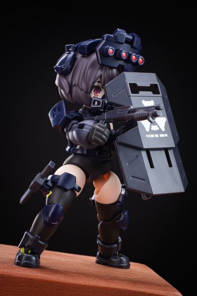 桌面军队 N-212d 泰坦尼娅系列 德尔塔(强袭装备 夜间战式样)