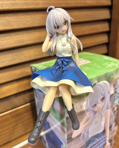 压泡面 魔女之旅 伊蕾娜 喇叭裙