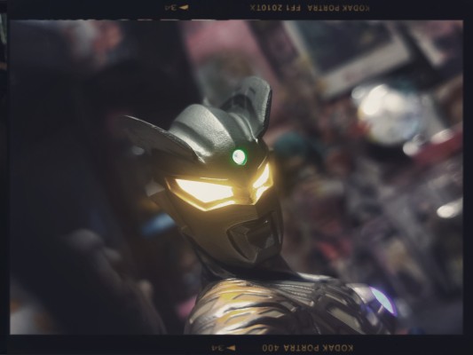 经典胸像系列008 大怪兽之战 奥特银河传说 THE MOVIE 赛罗奥特曼