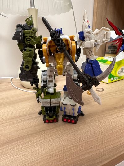 变形金刚传世系列 TL-89 霸天虎-怪魔