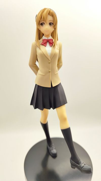 腼腆英雄 小石川惟子