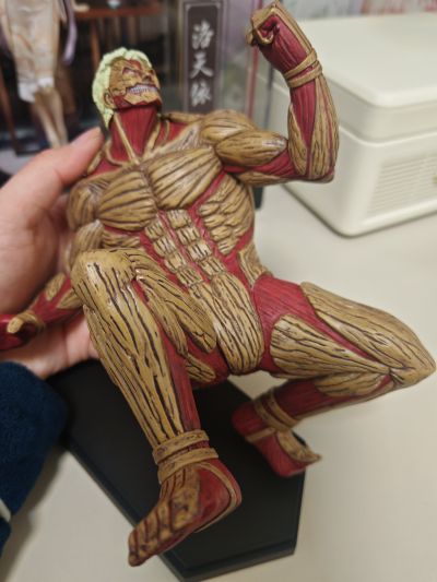 POP UP PARADE 进击的巨人 莱纳·布朗 铠之巨人形态