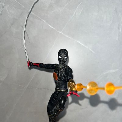 S.H.Figuarts  蜘蛛侠：英雄无归 蜘蛛侠 [黑金战衣]