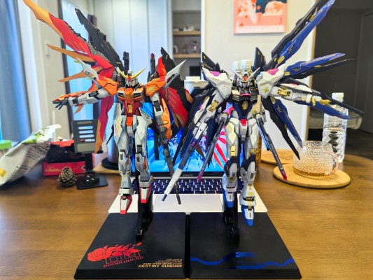MG 机动战士高达SEED DESTINY ZGMF-X42S-REVOLUTION命运高达 