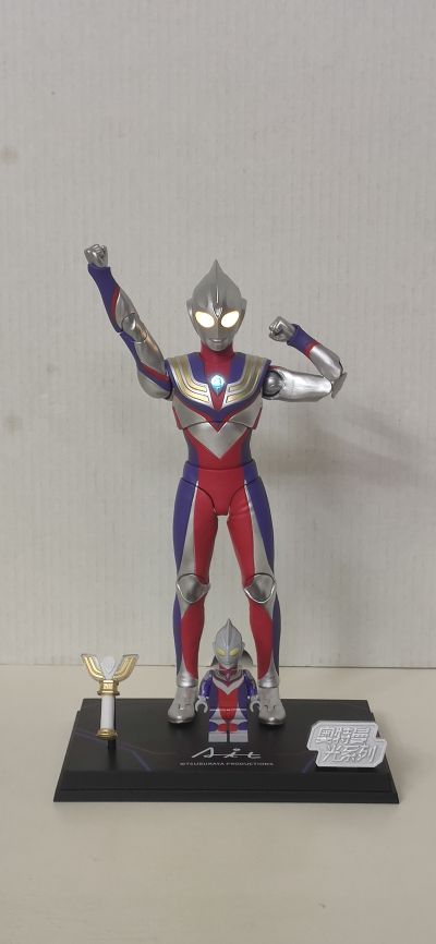 奥特曼光系列 迪迦奥特曼（复合型）