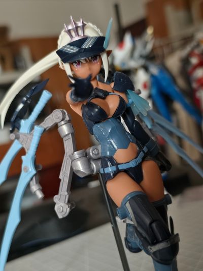 女神装置 武装神姬 猎兵型 雪绒花 重新涂装版