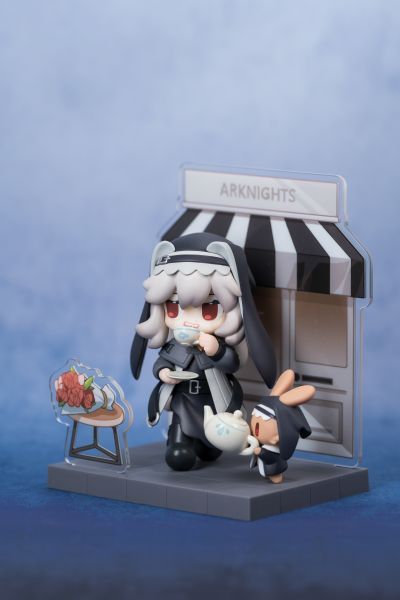 明日方舟 来份甜点Q版系列 斯卡蒂