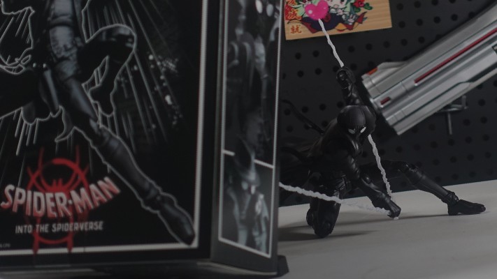 SV-Action 蜘蛛侠：平行宇宙 暗影蜘蛛侠