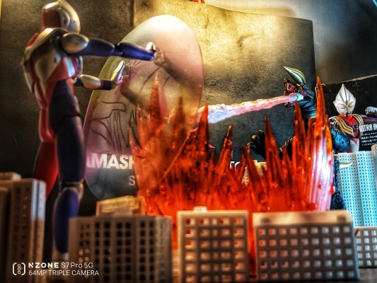 ULTRA-ACT 迪迦奥特曼 迪迦奥特曼 复合型（2011年发售）