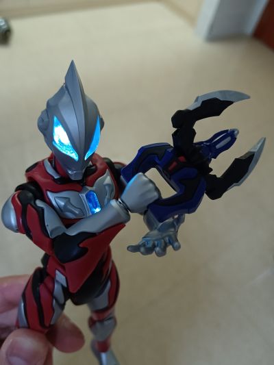 布鲁可超动积木人传奇版 捷德奥特曼 原始形态