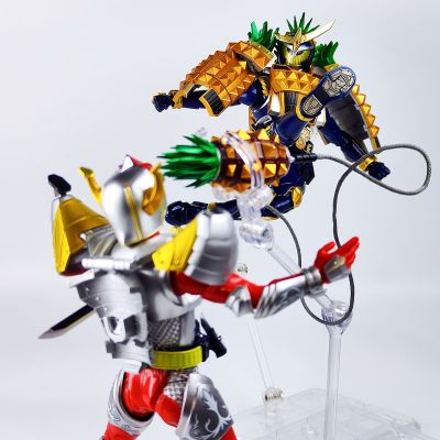 S.H.Figuarts（真骨雕制法）假面骑士铠武系列武装变换配件包（菠萝武装与草莓武装）