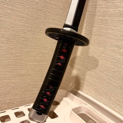 鬼灭之刃 灶门炭治郎的日轮刀